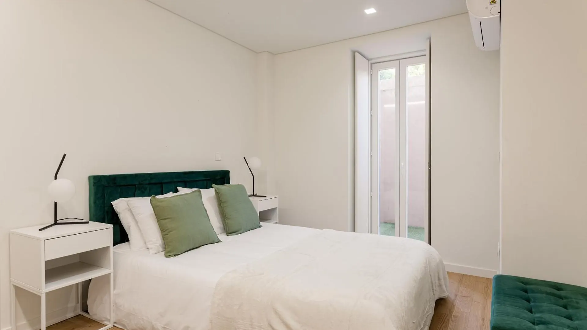 The Lisbon Hideaway, 2 Bed Urban Terrace Stay Lägenhet